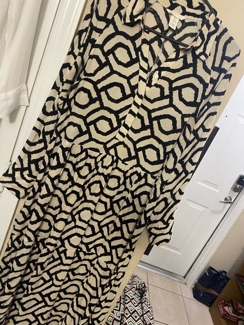 H&M Black and Cream Geometric Long-Sleeve Midi Dress